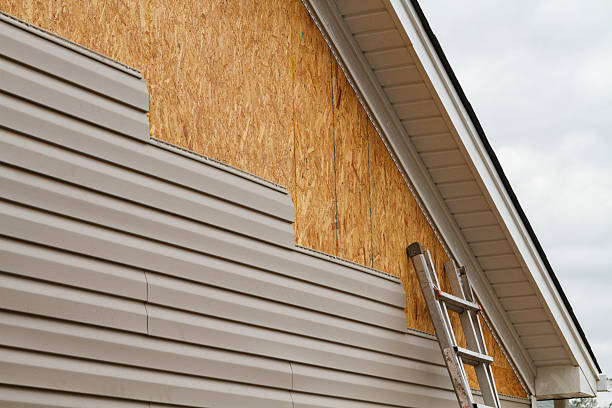 24/7 Emergency Storm Damage Siding Repair experts in Graysville, OH